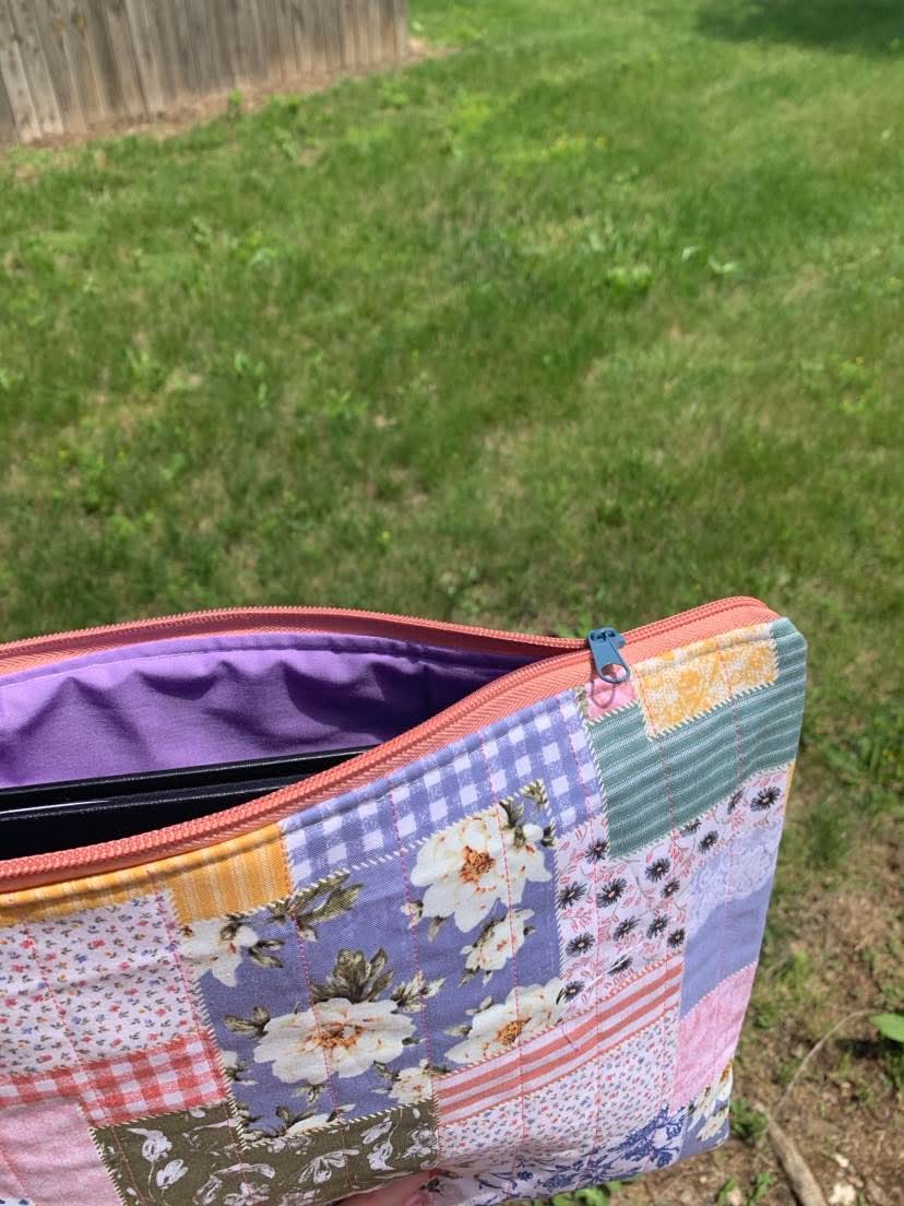 Mable Laptop Sleeve